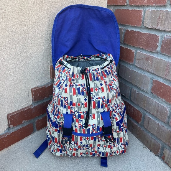 Kavu Libby Canvas Backpack in Rare Festive Indigo,/Burnt Orange Aztec Design - Picture 9 of 13
